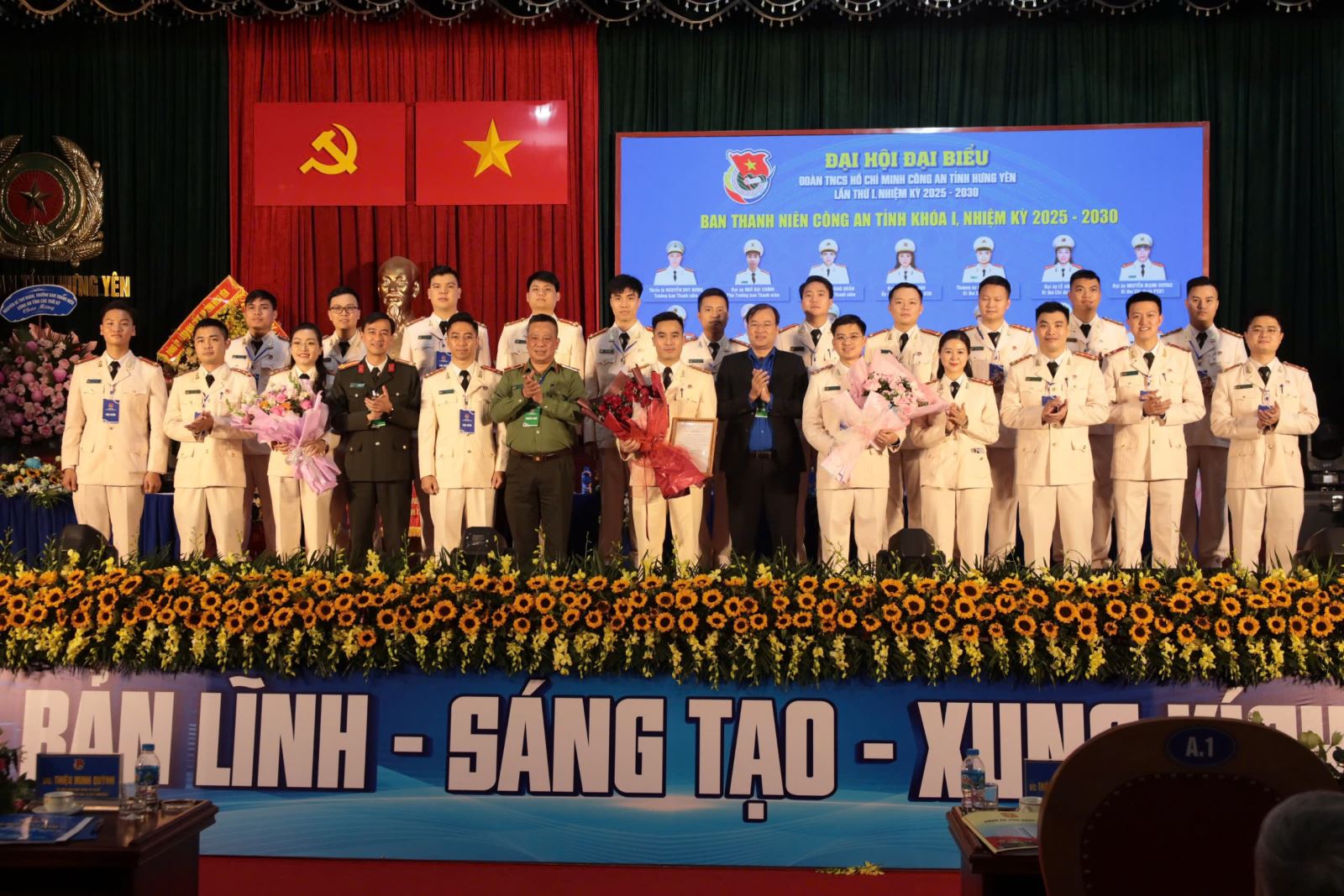 Khai mở Chặng đường mới - Đại hội đại biểu Đoàn TNCS Hồ Chí Minh Công an tỉnh Hưng Yên lần thứ I, nhiệm kỳ 2025 - 2030 thành công tốt đẹp