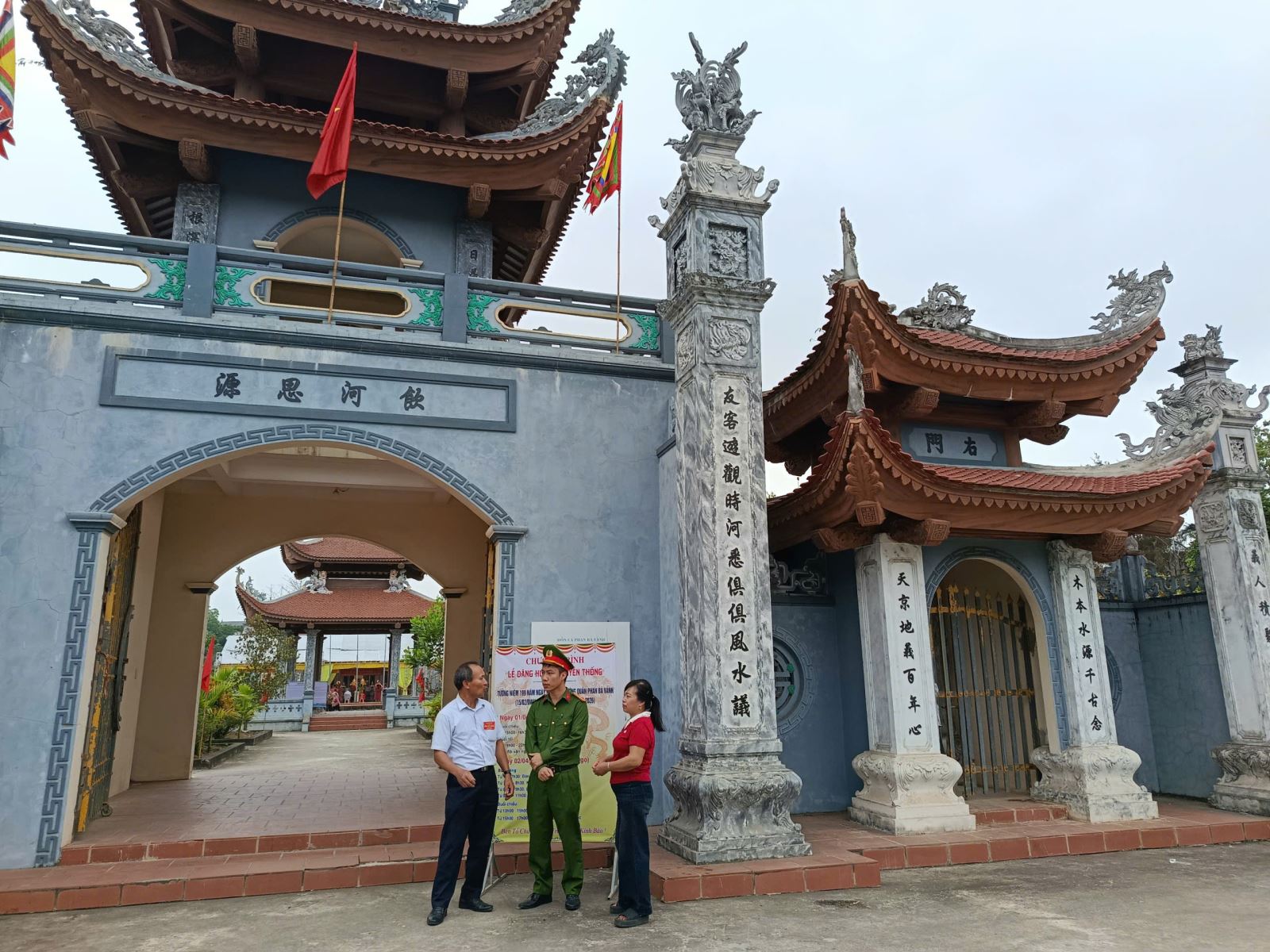 Công an xã Hồng Vũ triển khai đồng bộ các biện pháp bảo đảm an ninh an toàn lễ hội đầu xuân