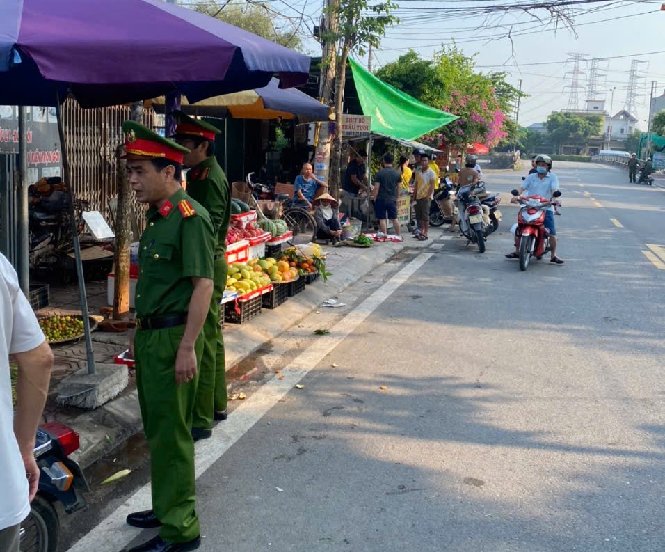 Công an xã Tân Thuận tăng cường tuần tra, kiểm soát bảo đảm trật tự công cộng, trật tự an toàn giao thông trên địa bàn