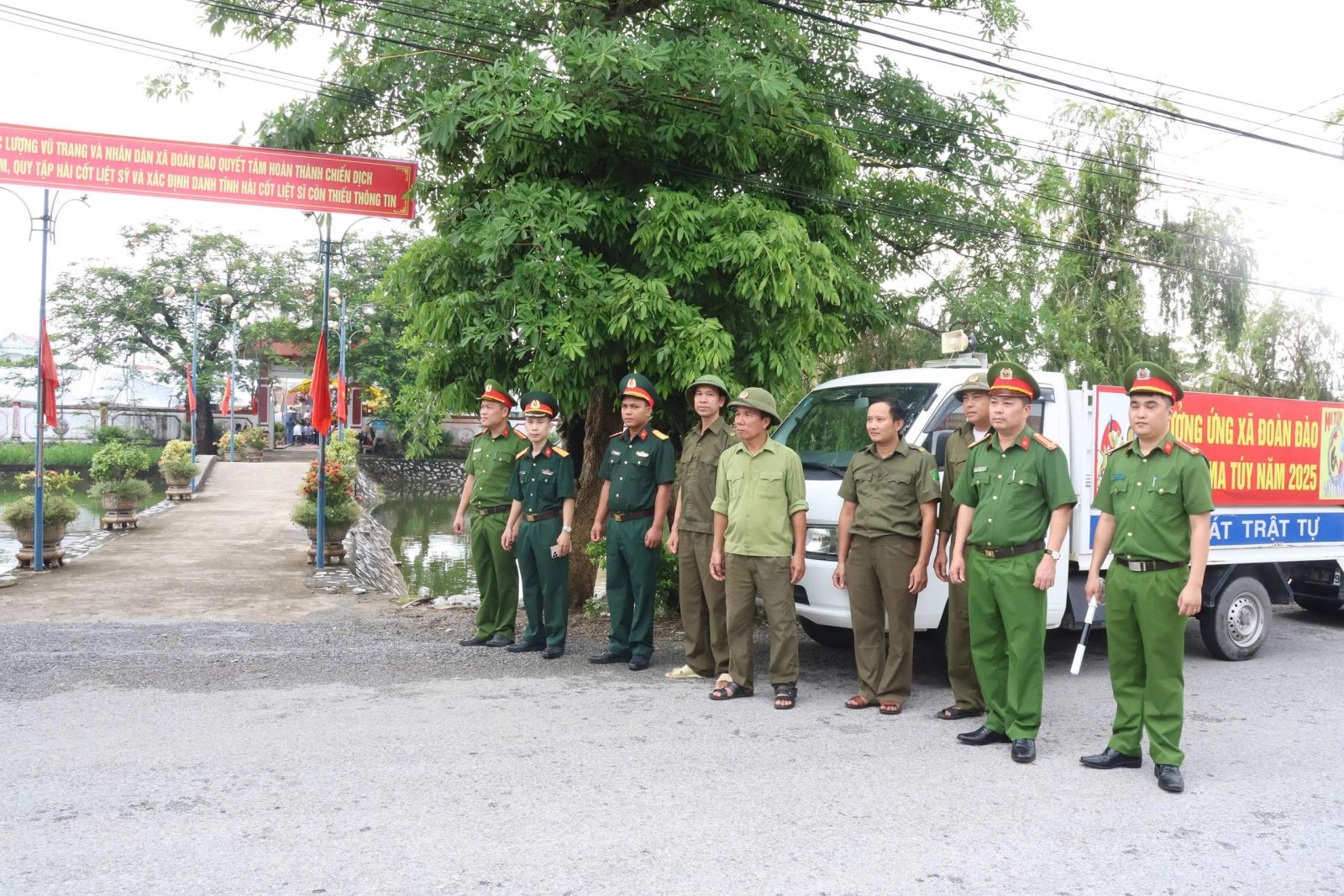 Công an xã Đoàn Đào bảo đảm tốt an ninh, trật tự Lễ cầu siêu và lấy mẫu ADN đối với liệt sĩ chưa xác định được danh tính