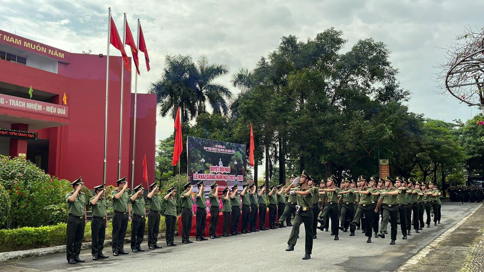 ĐỀ CƯƠNG TUYÊN TRUYỀN KỶ NIỆM 10 NĂM NGÀY HỌC VIỆN CHÍNH TRỊ CAND THÀNH LẬP VÀ CHÍNH THỨC ĐI VÀO  HOẠT ĐỘNG (25/4/2014 – 25/4/2024)