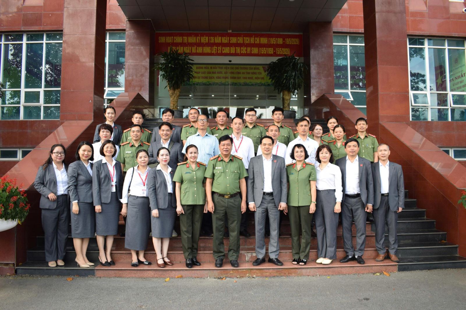 Công an tỉnh tiếp và làm việc với Bệnh viện Đa khoa Xanh Pôn