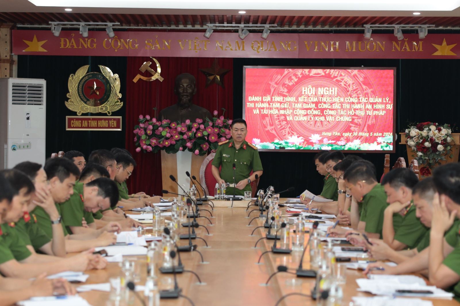 Hội nghị đánh giá tình hình, kết quả thực hiện công tác quản lý, thi hành  tạm giữ, tạm giam