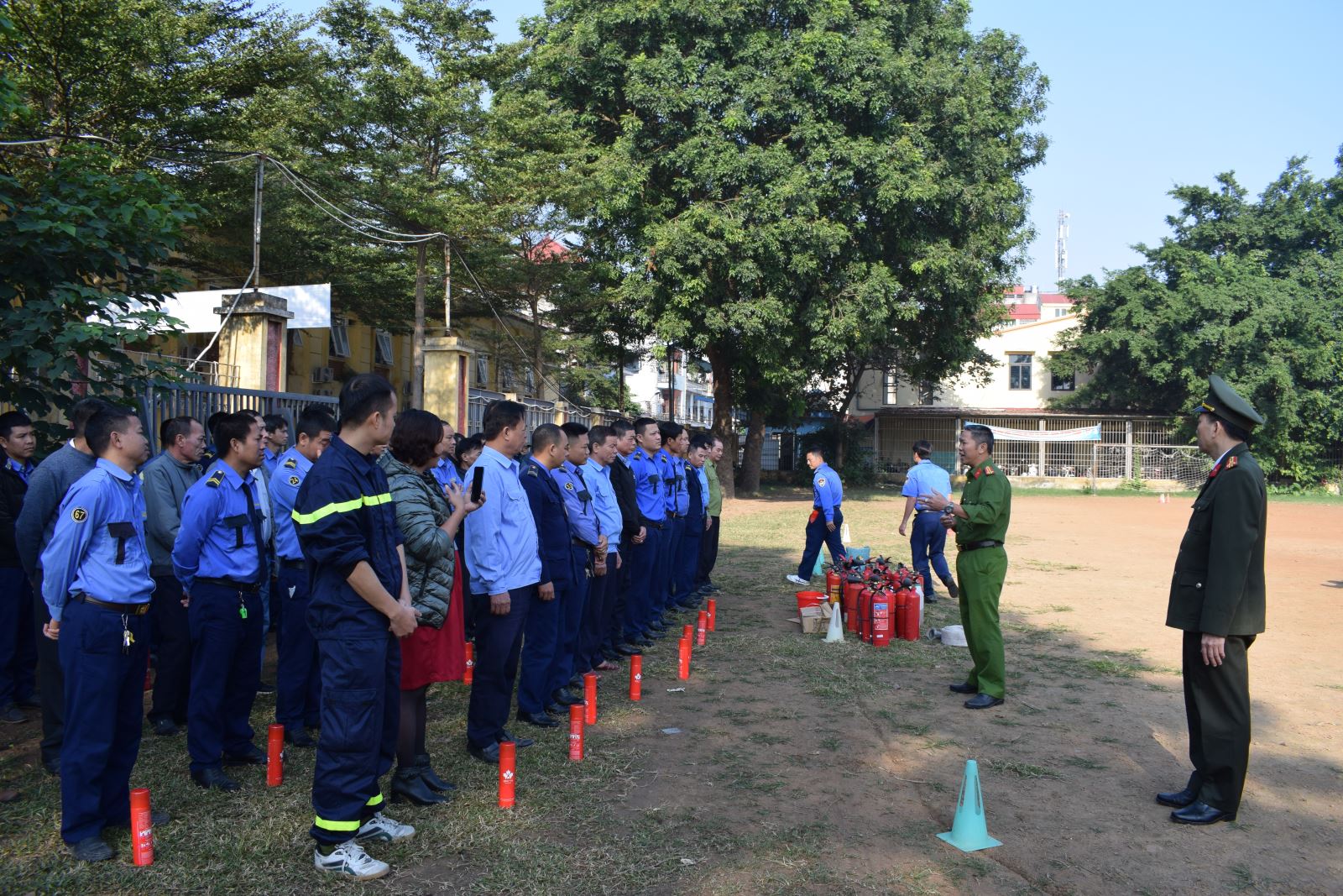 Tập huấn công tác đảm bảo an toàn phòng cháy, chữa cháy cho  lực lượng bảo vệ cơ quan, doanh nghiệp 