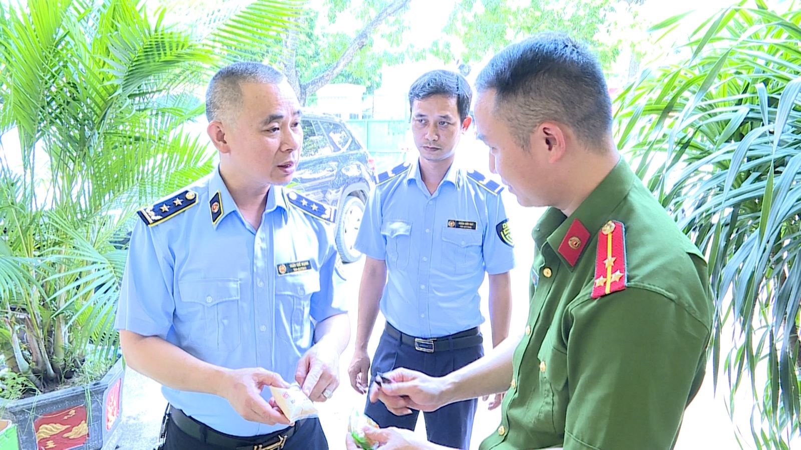 Kiểm tra, phát hiện gần 2.800 chiếc bánh Trung thu không rõ nguồn gốc