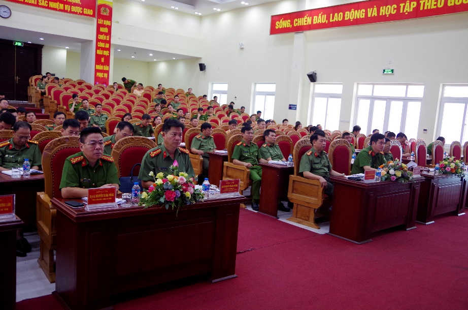 Công an tỉnh tham gia Hội nghị trực tuyến quán triệt các nghị quyết, chỉ thị, kết luận, quy định của Đảng