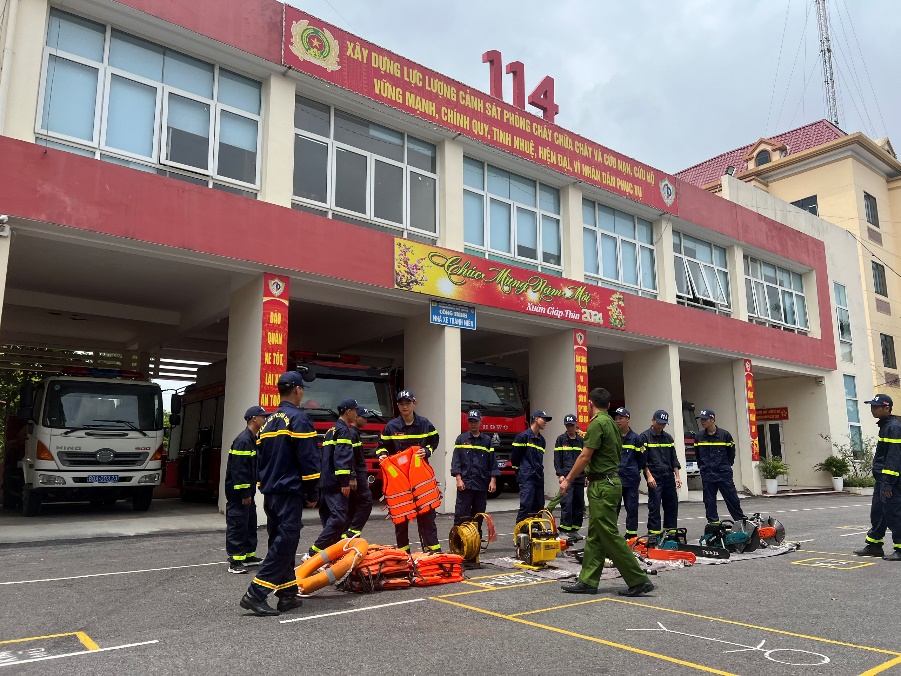 Công an tỉnh Hưng Yên chủ động triển khai các  biện pháp ứng phó với bão Yagi