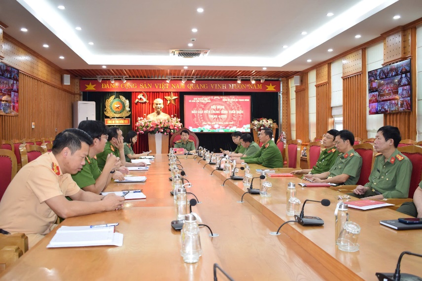 Hội nghị Báo cáo viên Trung ương toàn quốc tháng 4/2025