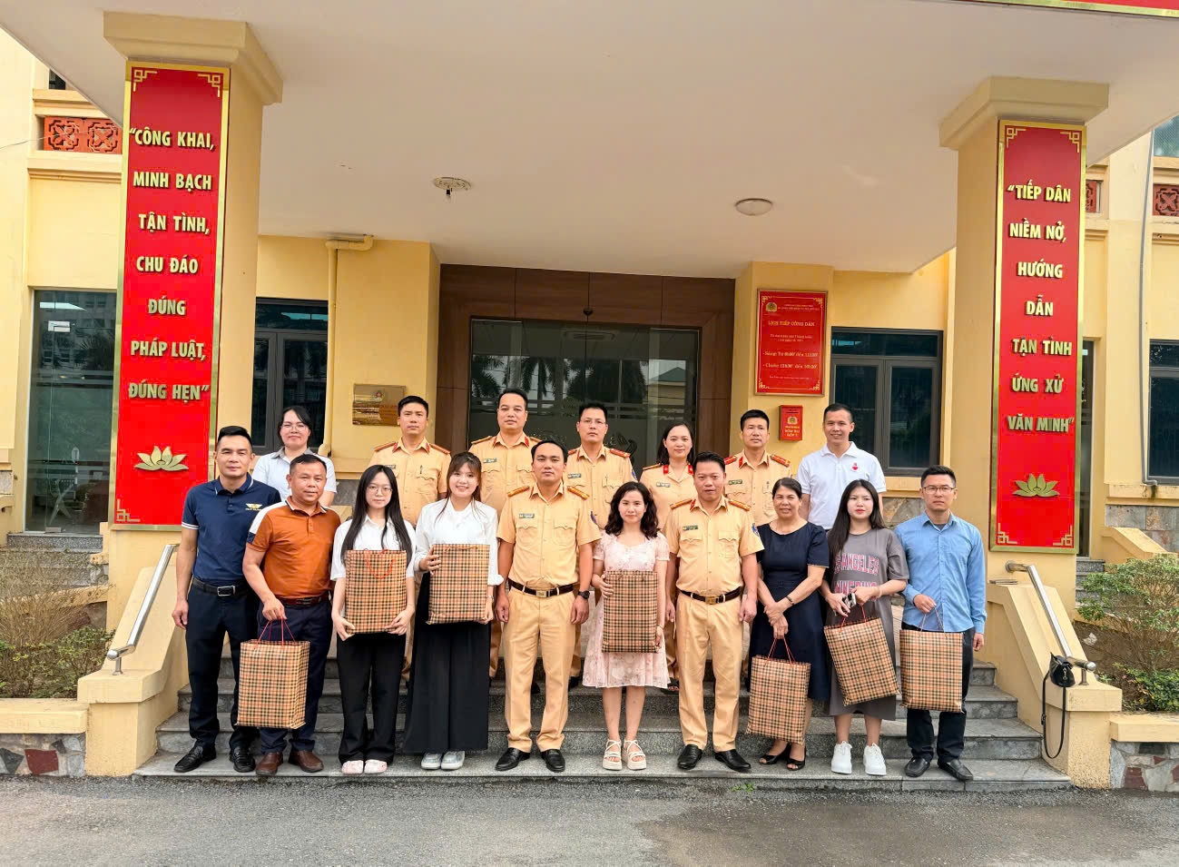 Tổng kết cuộc thi trực tuyến tìm hiểu kiến thức pháp luật về TTATGT